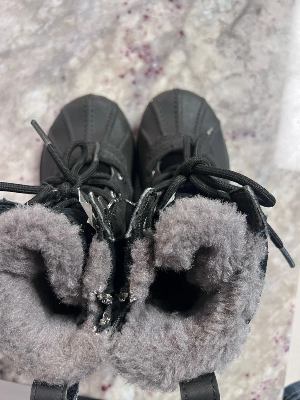 UGG Waterproof Winter Snow Boots Kids Size 10 Black Faux Fur Lined Lace Up Zip